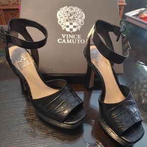Vince Camuto Kortinta Heels